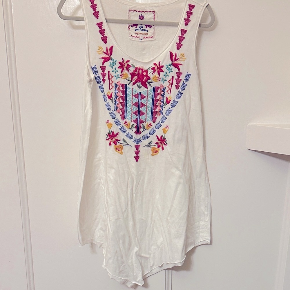 Johnny Was Embroidered White tank top